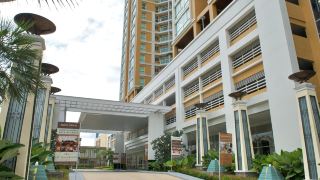 the-narathiwas-hotel-and-residence-sathorn-bangkok