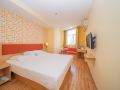 home-inn-nantong-tongzhou-shimin-square-pedestrian-street