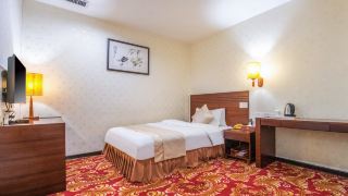 pazhou-hotel-guangzhou-convention-and-exhibition-center-modiesha-metro-station