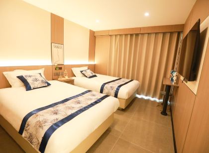 Hongye Boutique Homestay (Central Street Branch)