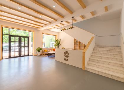 Floral hotel·Qingmu Yayuan hotel