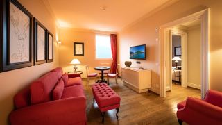 resort-collina-d-oro-agra