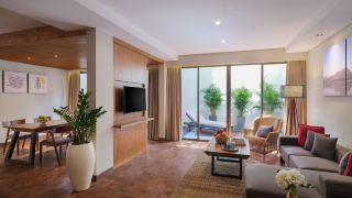kayumas-seminyak-resort