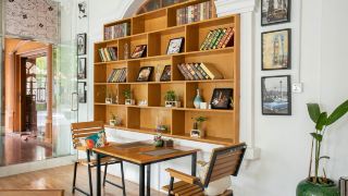 e-outfitting-golden-country-hotel