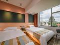 eight-nine-impression-royal-city-hotel