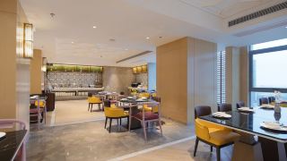 vienna-international-hotel-haian-central-plaza