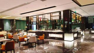 royal-palace-hotel