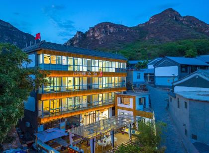 Floral Hotel · Yesanpo Mountain and Water Habitat hotel (Yesanpo Yunxigu Branch)