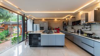 gengxuan-caoyu-yulong-snow-mountain-view-resort-homestay