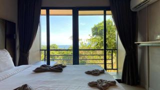 hip-seaview-resort--phi-phi