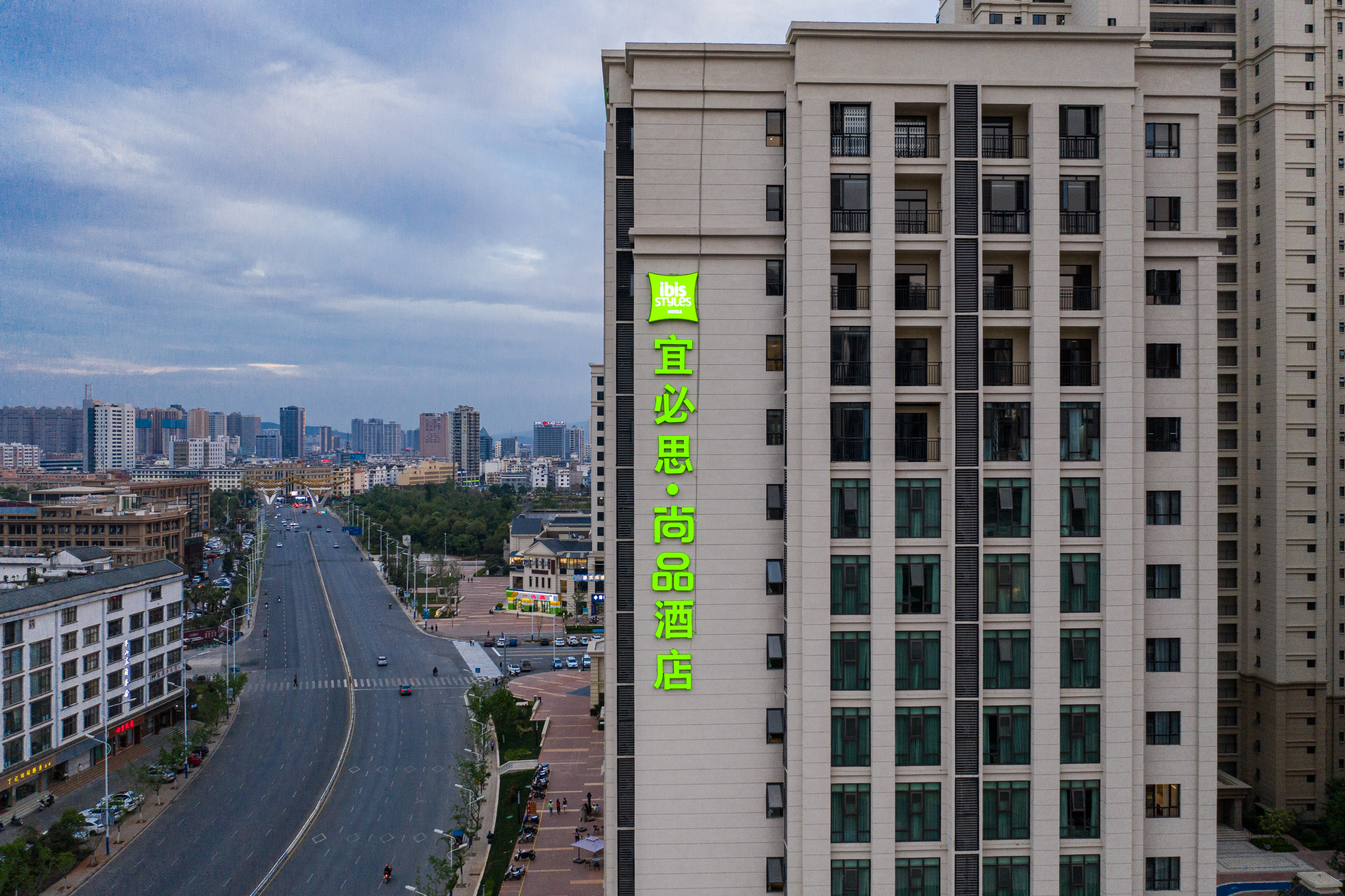 hotel overview picture