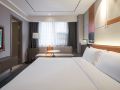 crystal-orange-hotel-hangzhou-wulin-square-metro-station