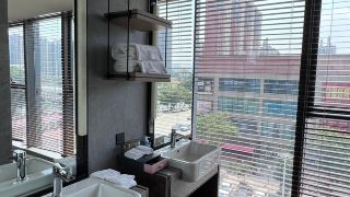 dongguan-tangxia-vanke-plaza-huaman-hotel
