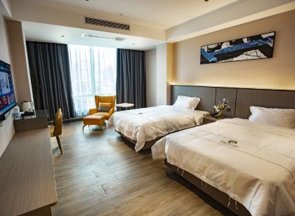 Junxiang Holiday Inn