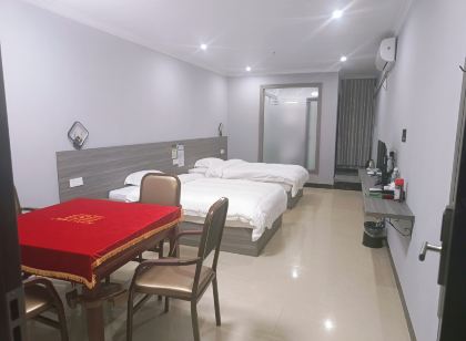 Pubei Century Business Hotel