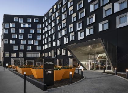 INNSiDE by Meliá Paris Charles de Gaulle Airport