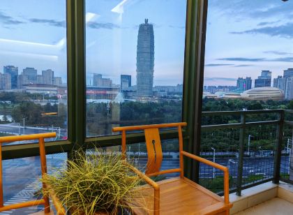 Changzizai Design Hotel (Zhengzhou CBD International Exhibition Center)