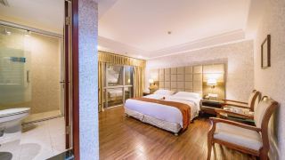 wanghui-hotel-xiamen-railway-station-vientiane-city