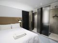 slow-town-hotel-glowing