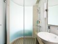 holiday-inn-express-macau-city-centre