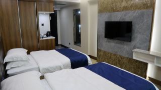 the-victoria-hotel-macau
