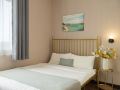 monet-garden-inn