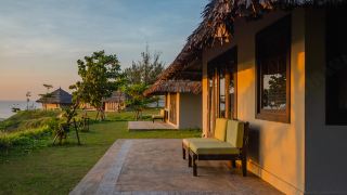 crown-retreat-quy-nhon-resort