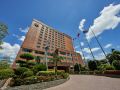 howard-plaza-hotel