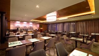 uher-luxury-resort-hotel