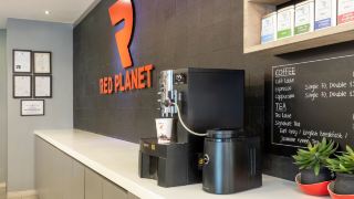 red-planet-bangkok-surawong