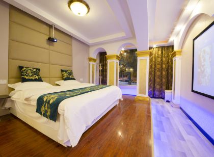 Xinzheng Wutong Xiaozhu Hotel (Zhengfeng Garden Scenic Area)