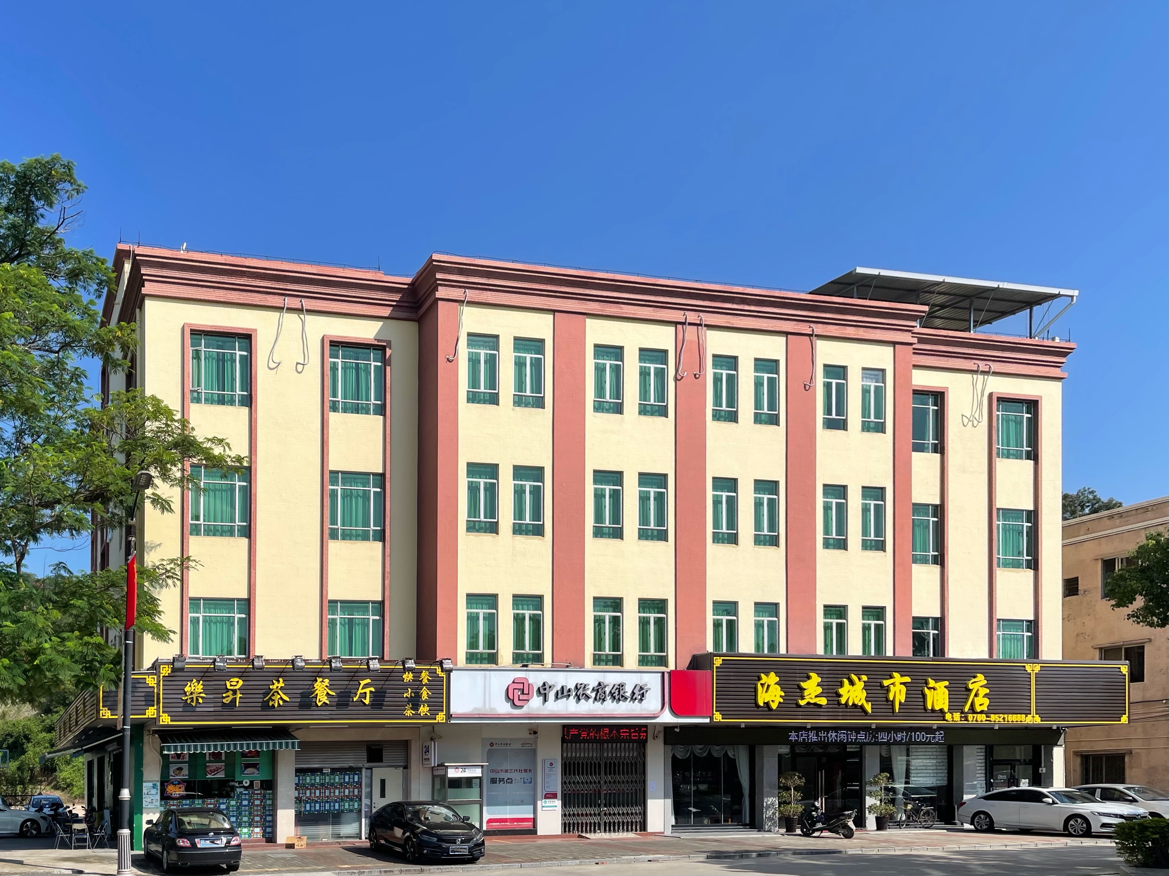 hotel overview picture
