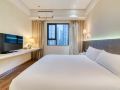 hansen-books-music-hotel