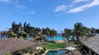 chinese-courtyard-on-the-sea-resort-villa-sanya-xiangshui-bay