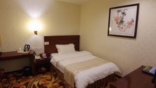 pazhou-hotel-guangzhou-convention-and-exhibition-center-modiesha-metro-station