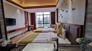 kapok-platinum-hotel
