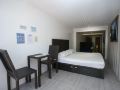 chillax-flashpackers-boracay