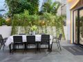 jiuzhu-guesthouse-shenzhen-jiaochangwei-beach