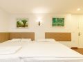 oyo-1158-ngoc-trai-hotel