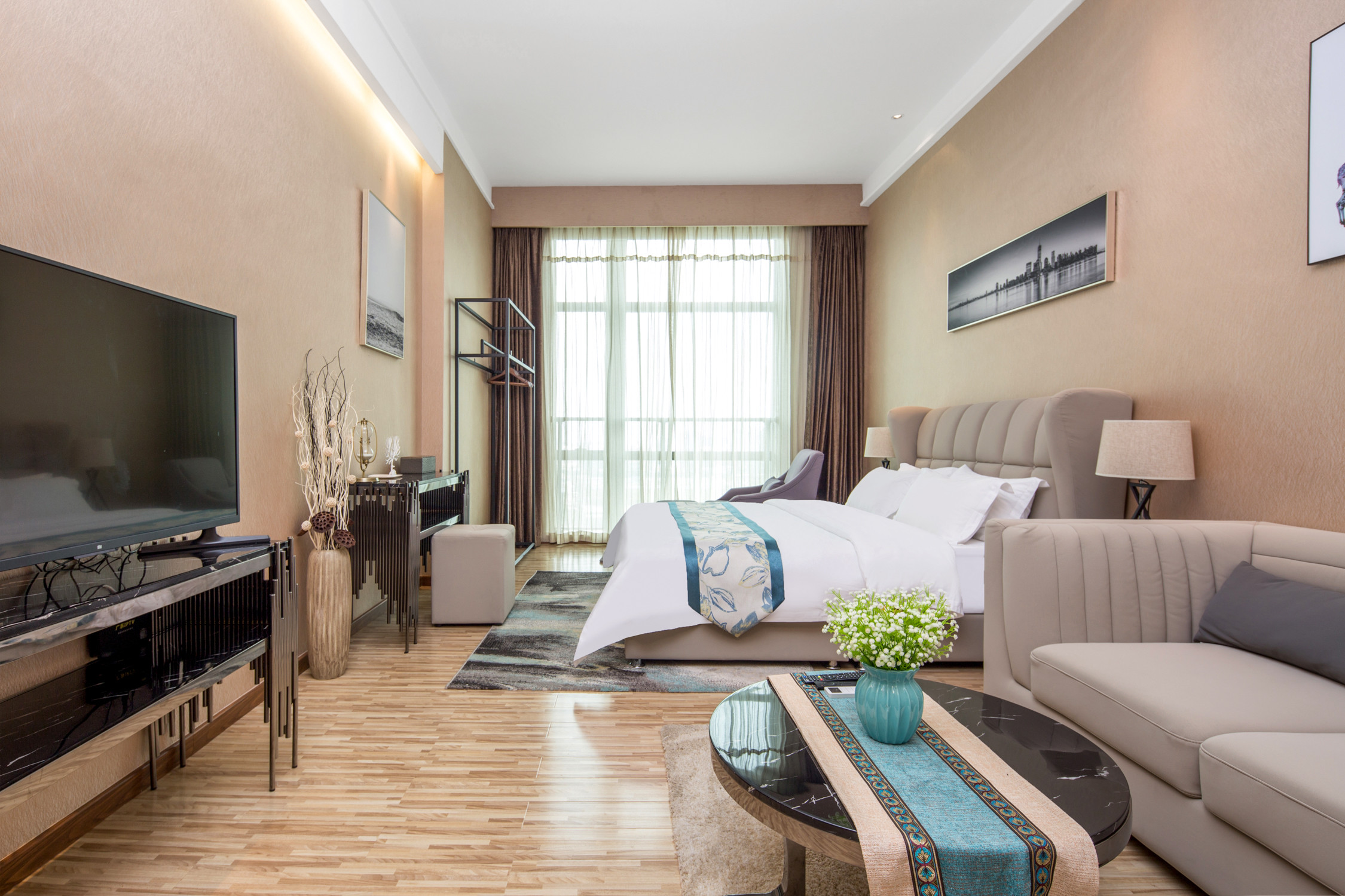 hotel overview picture