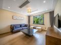 cloud-on-the-grassland-anji-thousand-encounter-holiday-home-stay