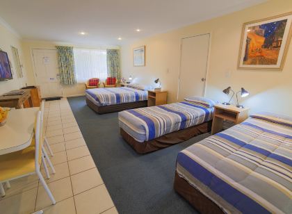 Emu Point Motel