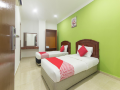 oyo-805-hotel-run-star