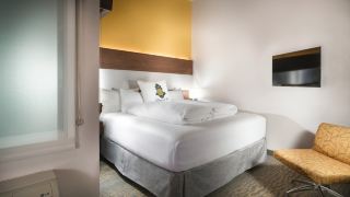 staypineapple-hotel-z-gaslamp-san-diego