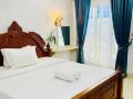 golden-river-resort
