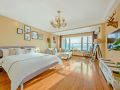 yuesheng-fashion-theme-apartment-rizhao-university-town-shop