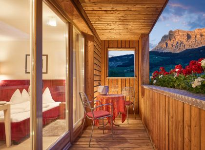 Dolomit Boutique Hotel