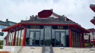 wanda-yuehuayinxi-hotel