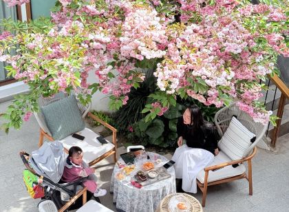 麗江古城•百花谷客棧