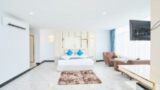 sunny-hotel-kampot